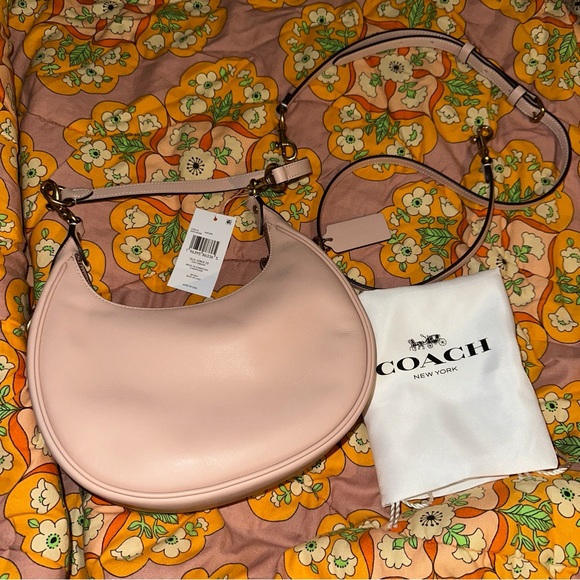 COACH Jonie 22 in cream 🤍 - Picture 6 of 9